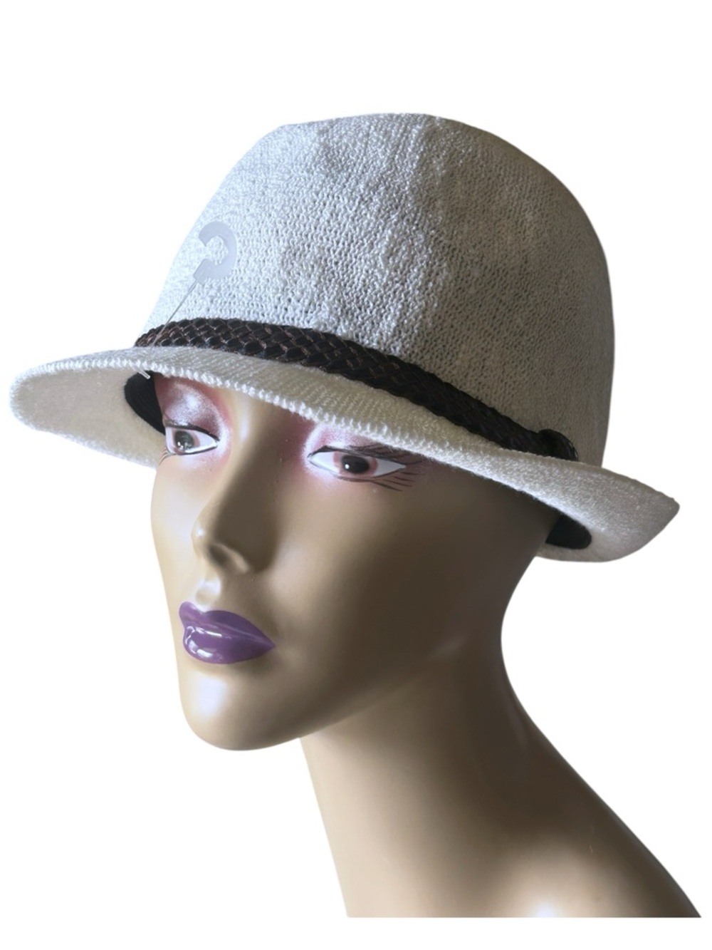 Open weave white fedora-style trilby featuring a dark braided leather Band NWOT